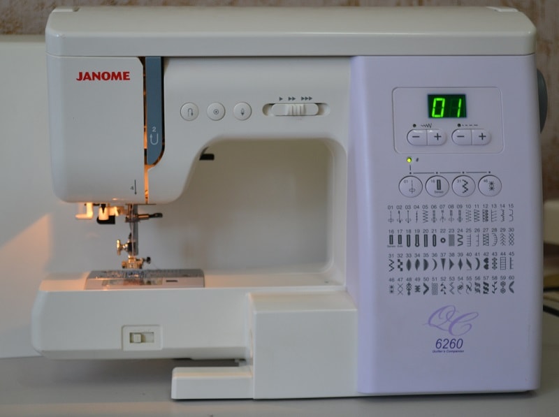 Компьютеризированная швейная машина